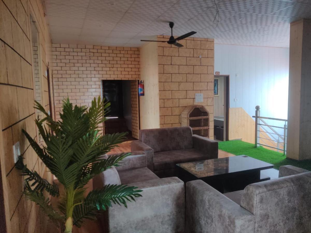 Fabhotel Maya موسوري المظهر الخارجي الصورة