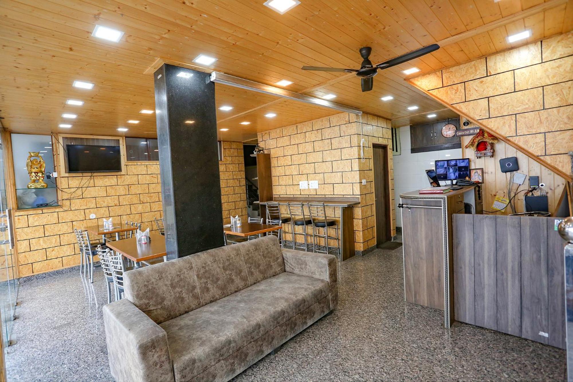 Fabhotel Maya موسوري المظهر الخارجي الصورة